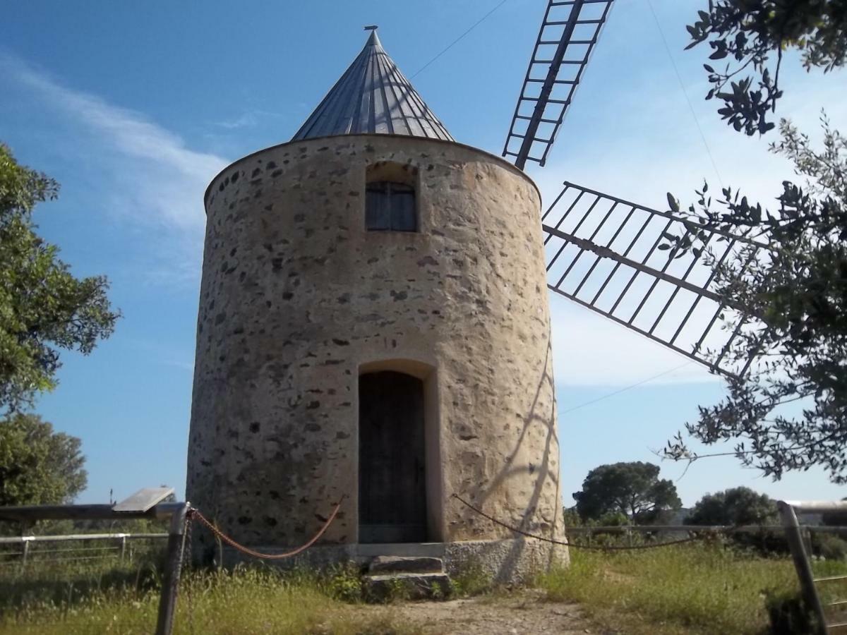 B&B Le Petit Frigouyé Rochefort-du-Gard Exterior foto